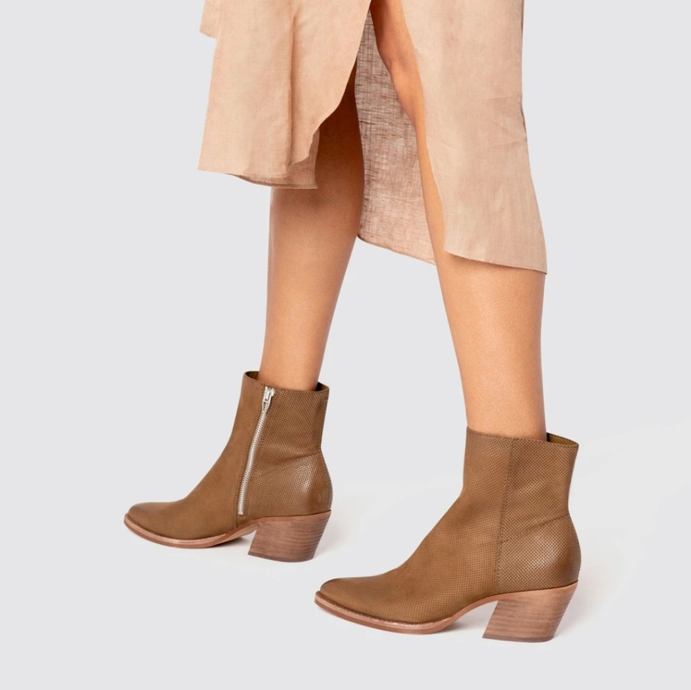 Dolce Vita Asha Booties